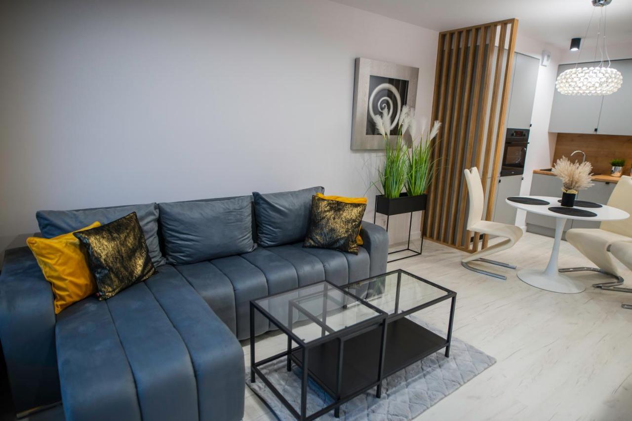 Nowoczesny Apartament Ludova Biskupiec  Extérieur photo