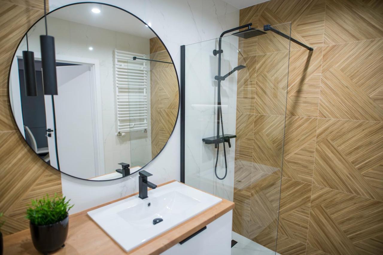 Nowoczesny Apartament Ludova Biskupiec  Extérieur photo
